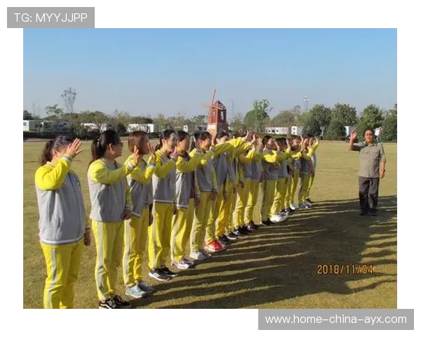 滑板代表奈佳横空翻转成功落地，激情与梦想的碰撞！