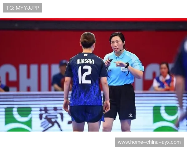 女子联赛裁判首次全部由女裁判执法，历史性时刻