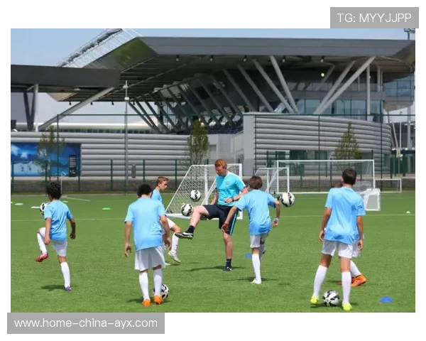 曼城依靠极致控球持续压制,贝尔纳多参与积极